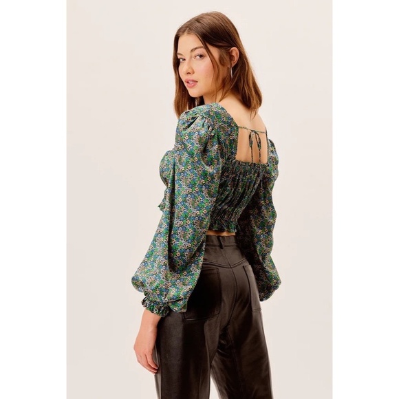 FOR LOVE AND LEMONS Alisa Top Floral Cropped Milkmaid Satin Smocked Small - Picture 8 of 14